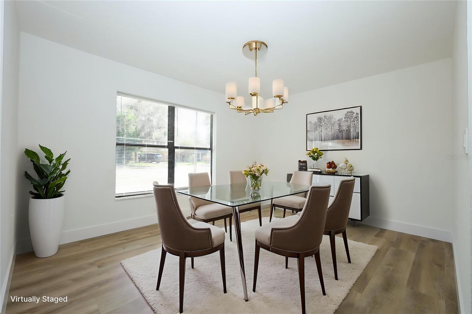 Image 9 of 40 For 302 Timbercove Circle