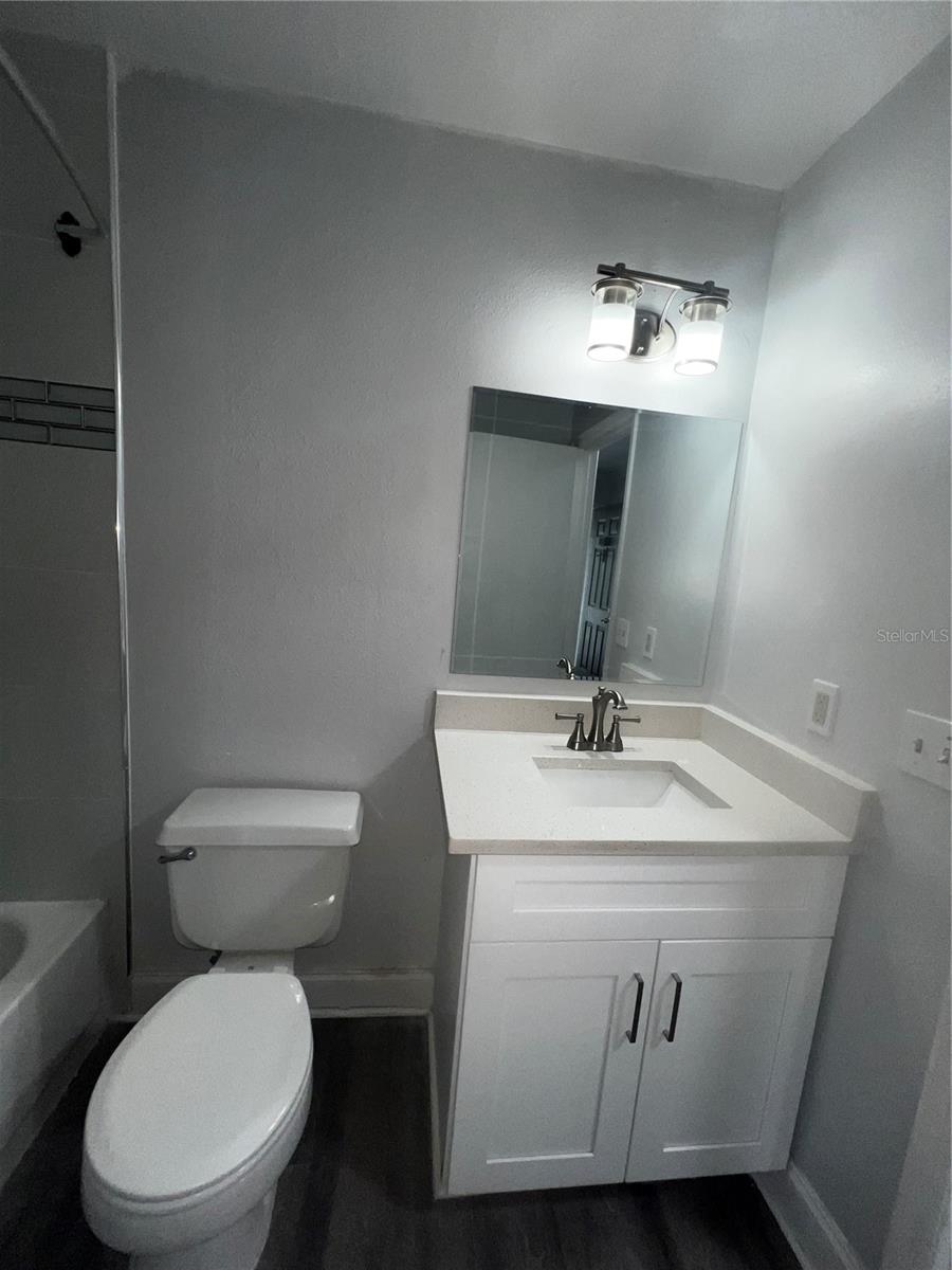 Image 4 of 15 For 5980 Westgate Drive 202