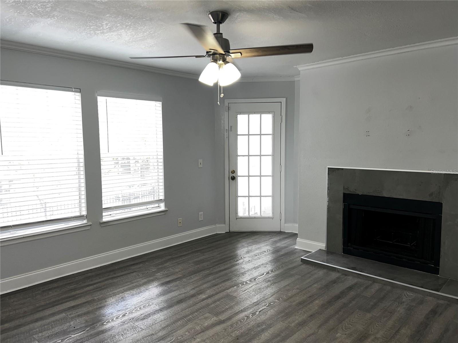 Image 9 of 15 For 5980 Westgate Drive 202