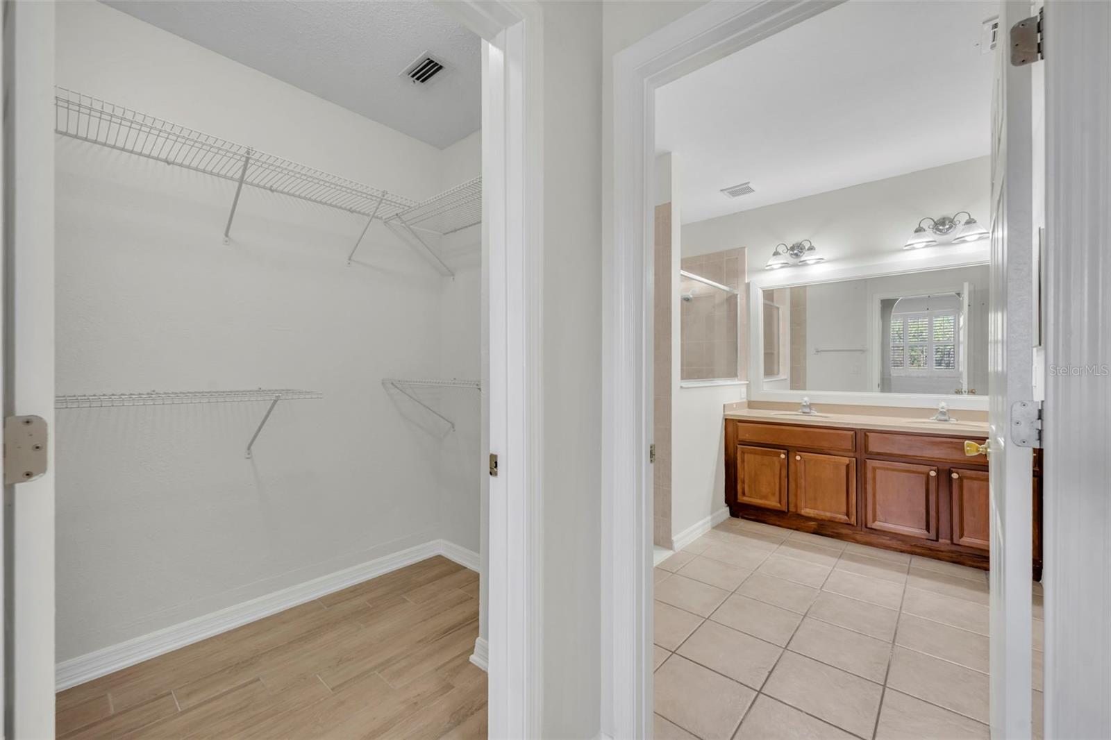 Image 19 of 28 For 9435 Myrtle Creek Lane 307