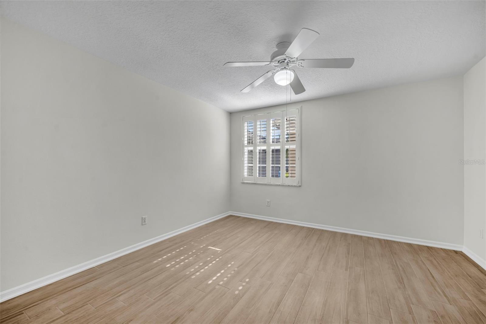 Image 21 of 28 For 9435 Myrtle Creek Lane 307