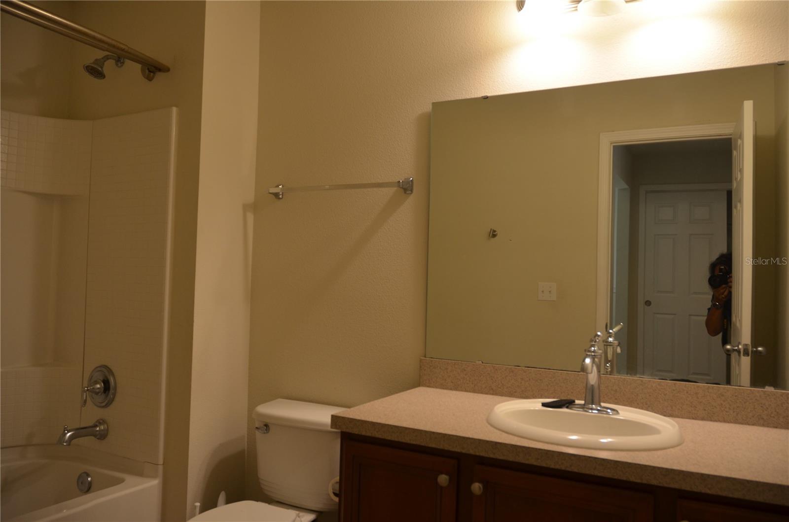 Image 14 of 15 For 213 Silverglen Lane