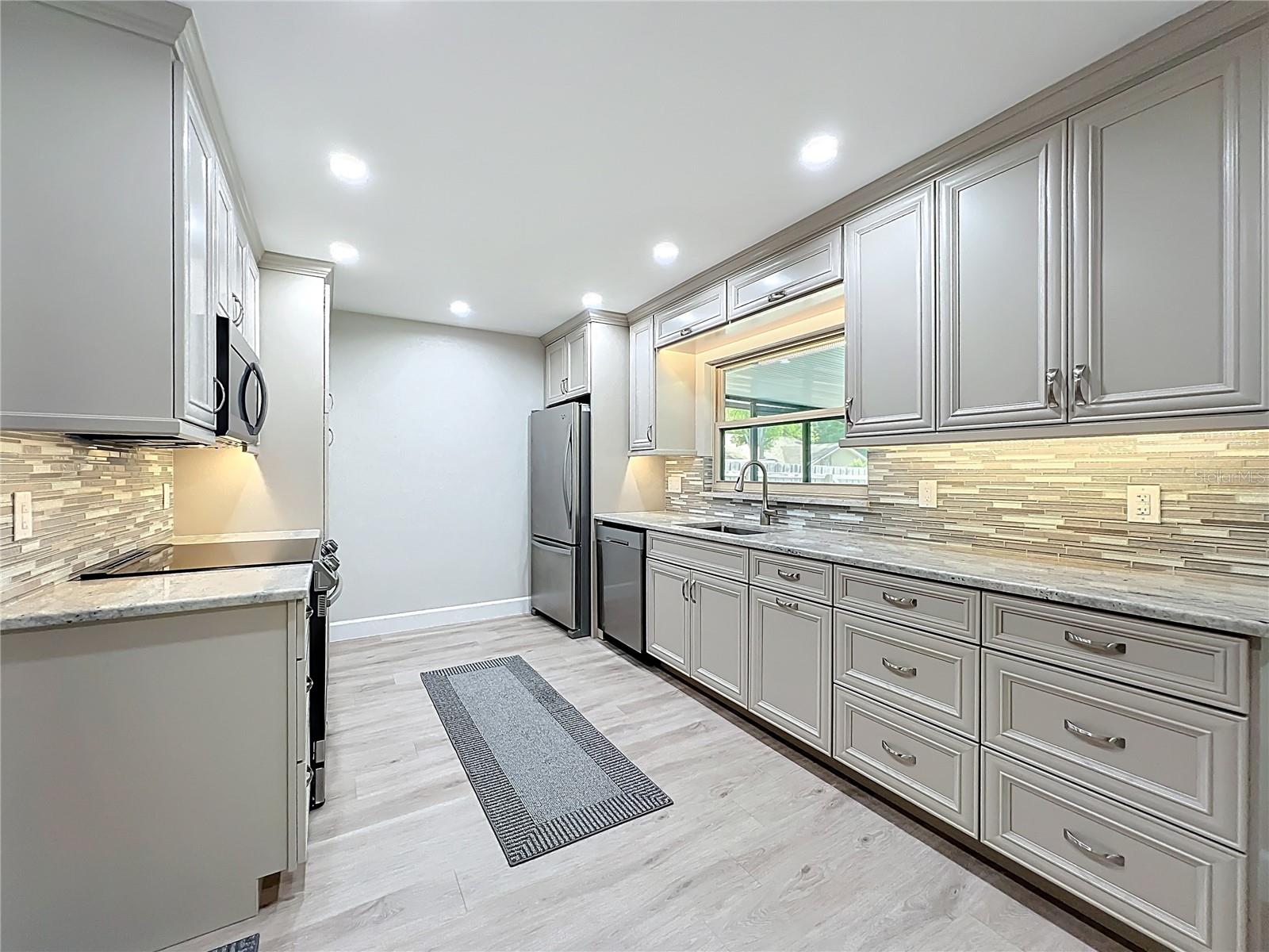 Image 10 of 32 For 1173 Butler Way