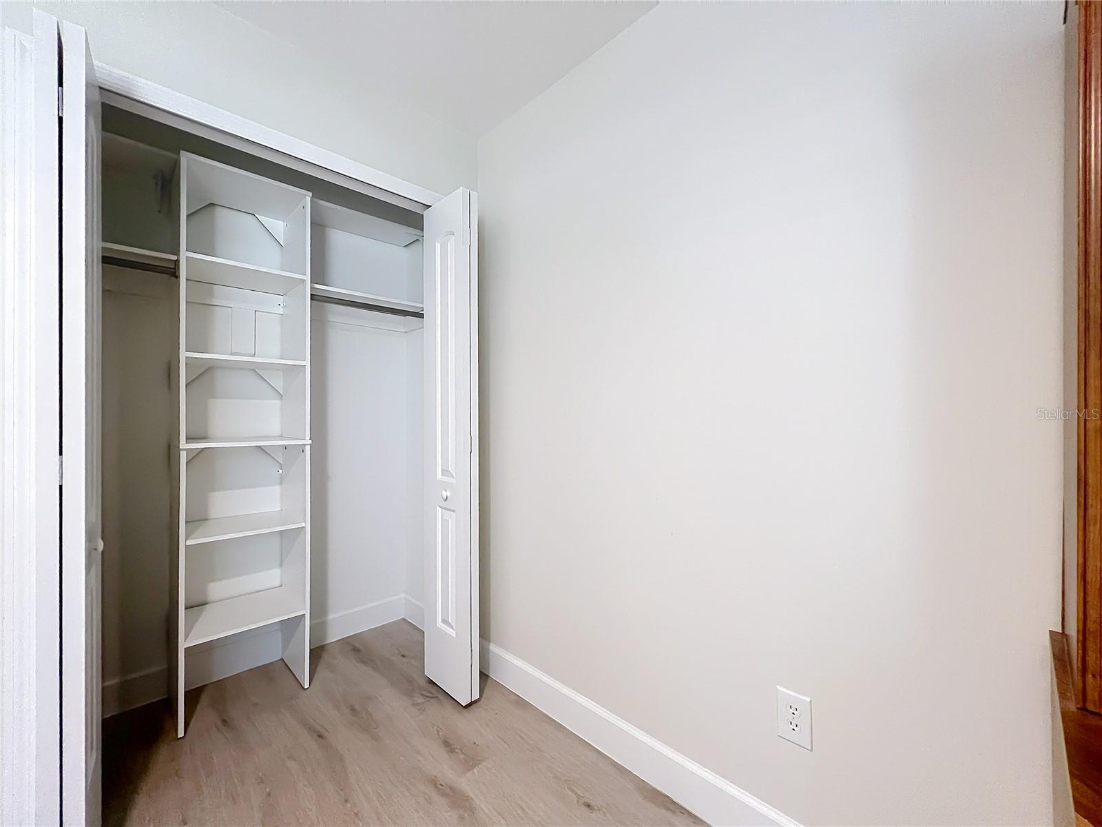 Image 14 of 32 For 1173 Butler Way