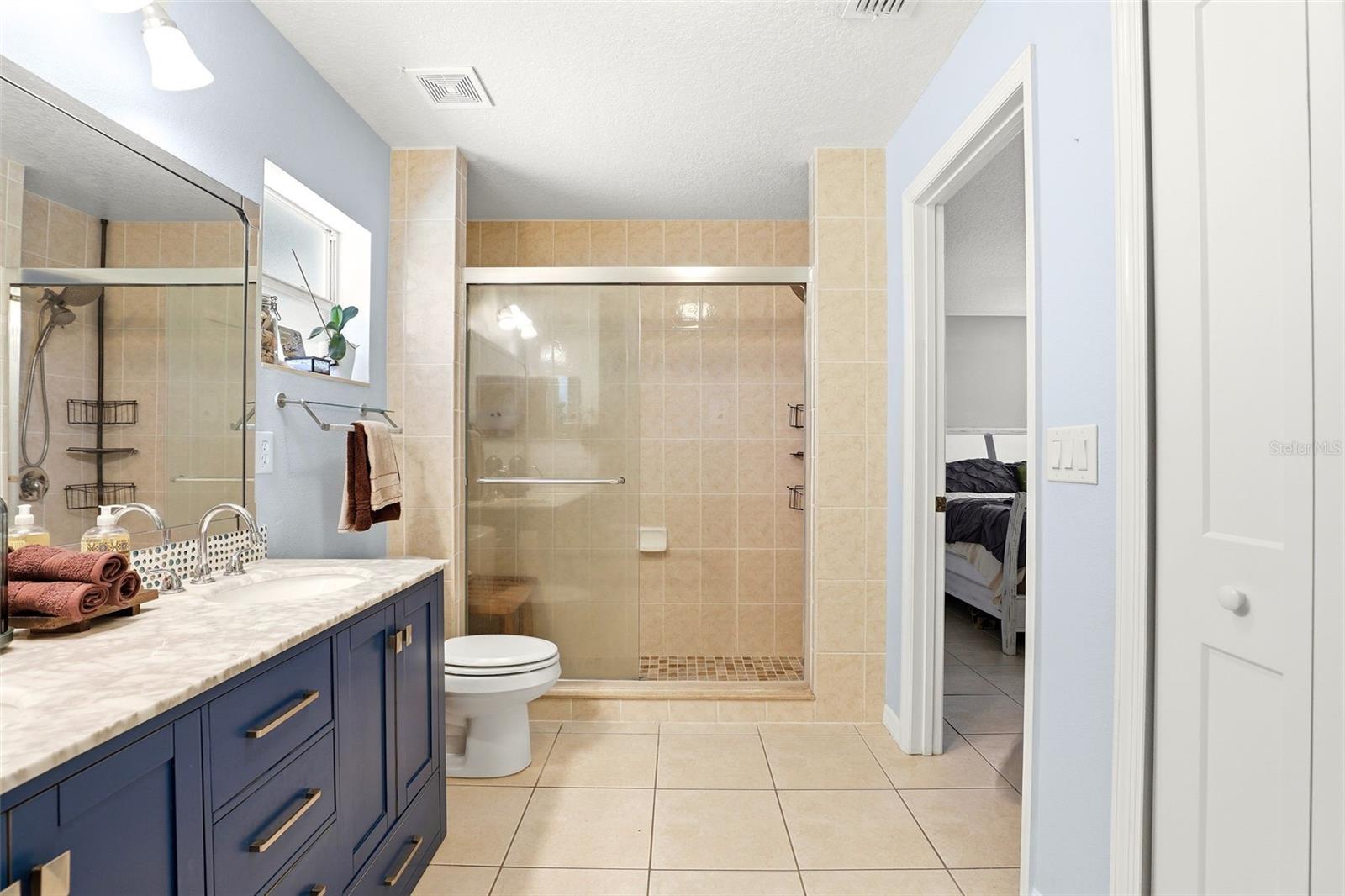 Image 21 of 35 For 1907 Gadsen Boulevard