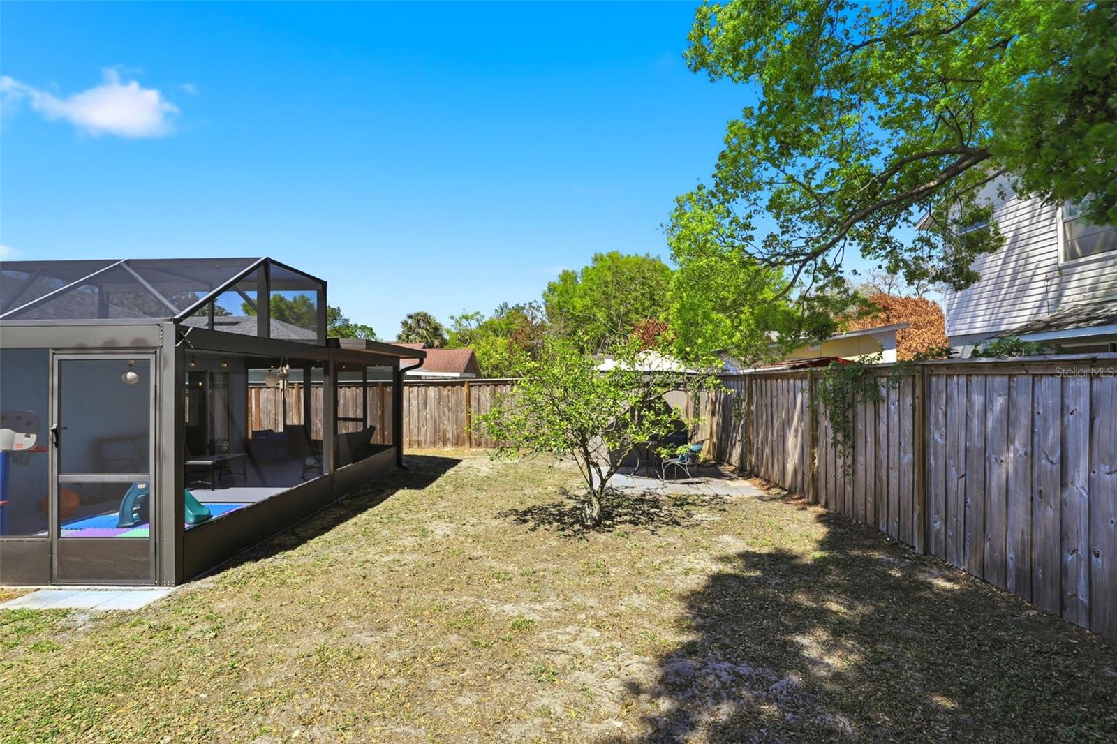 Image 31 of 35 For 1907 Gadsen Boulevard