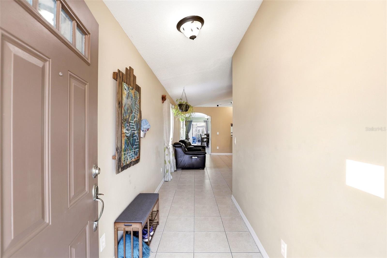 Image 4 of 35 For 1907 Gadsen Boulevard