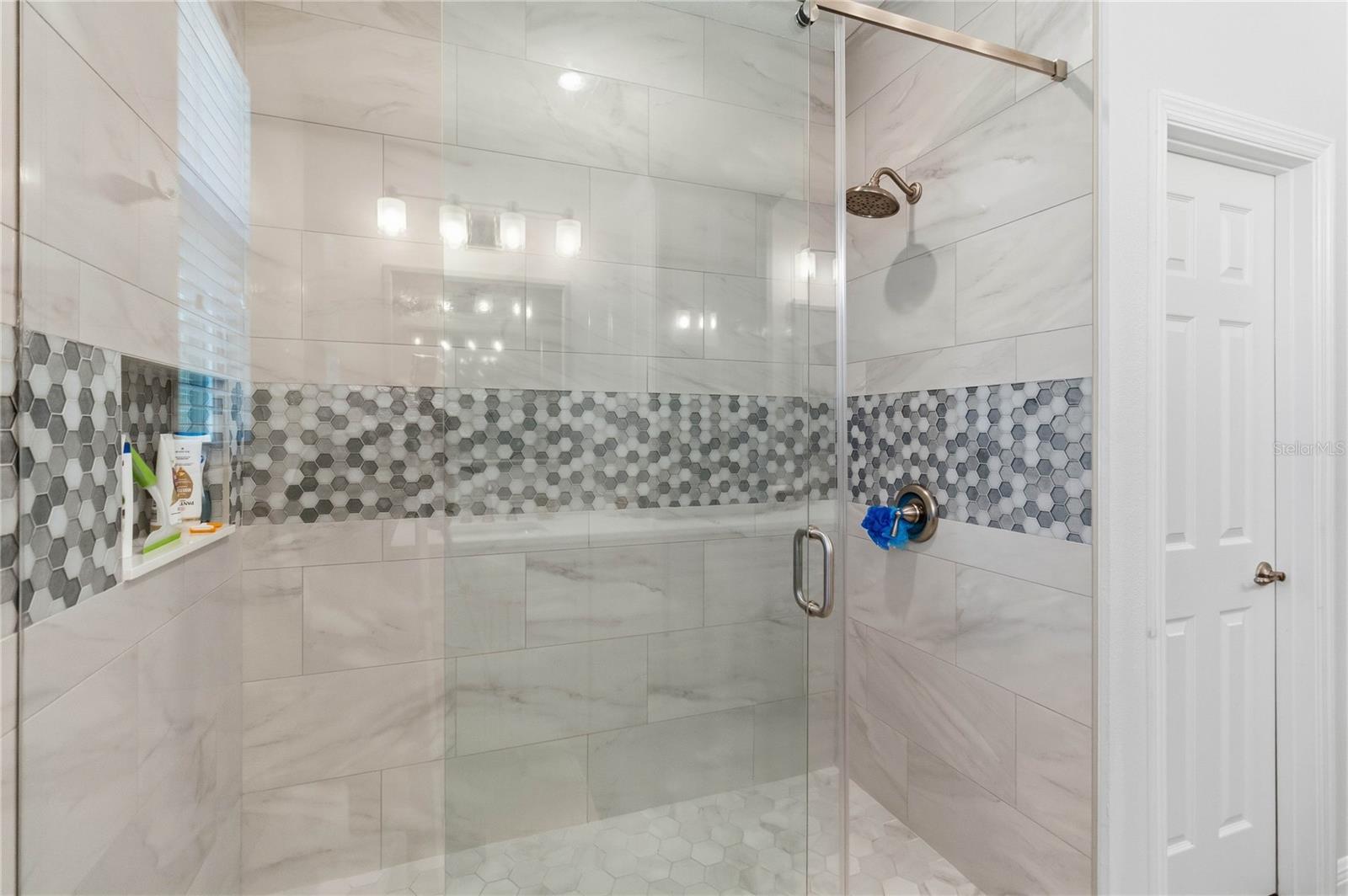 Image 40 of 57 For 6012 Roseate Spoonbill Drive