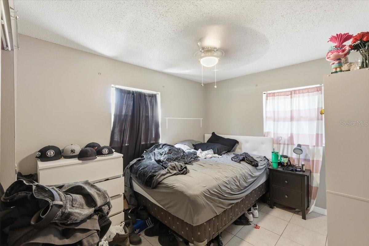 Image 47 of 71 For 454 Lakeport Cove