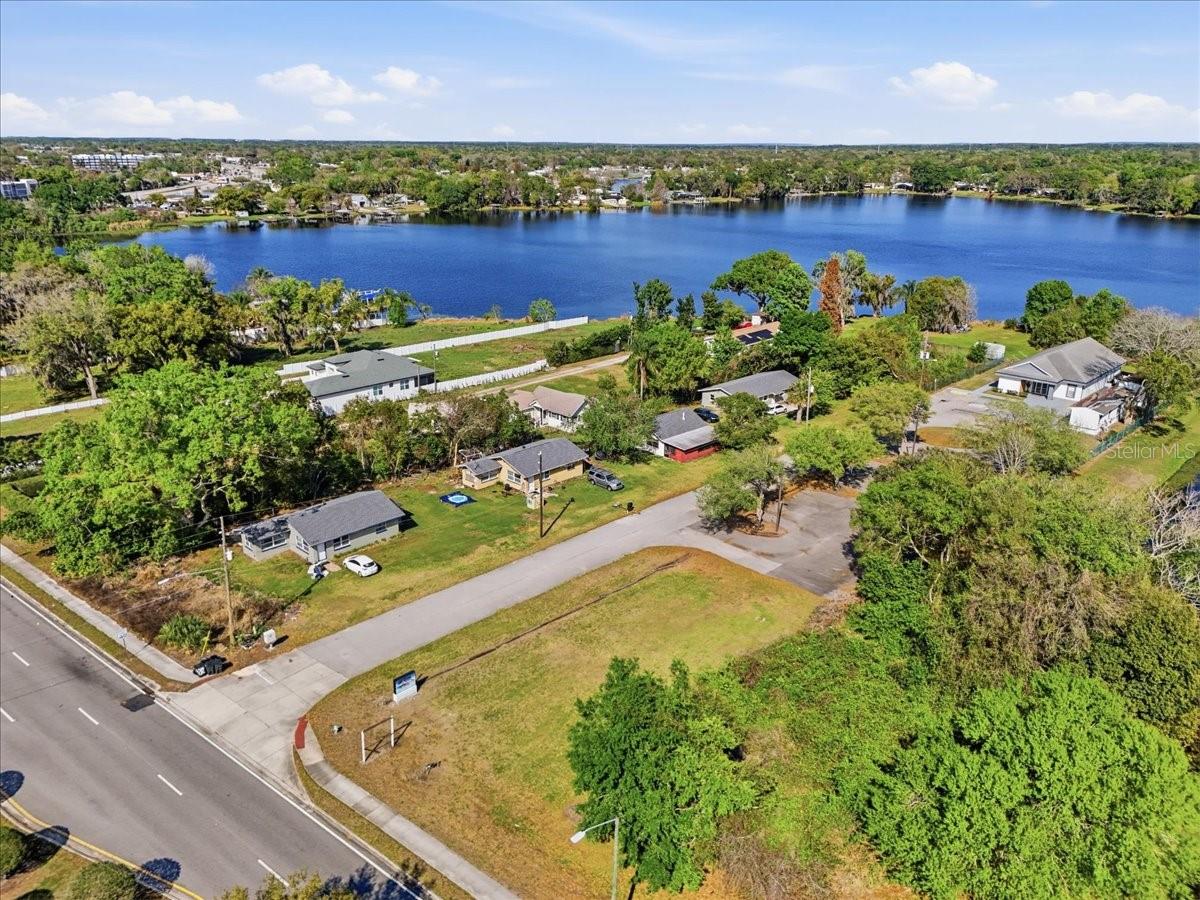 Image 52 of 71 For 454 Lakeport Cove