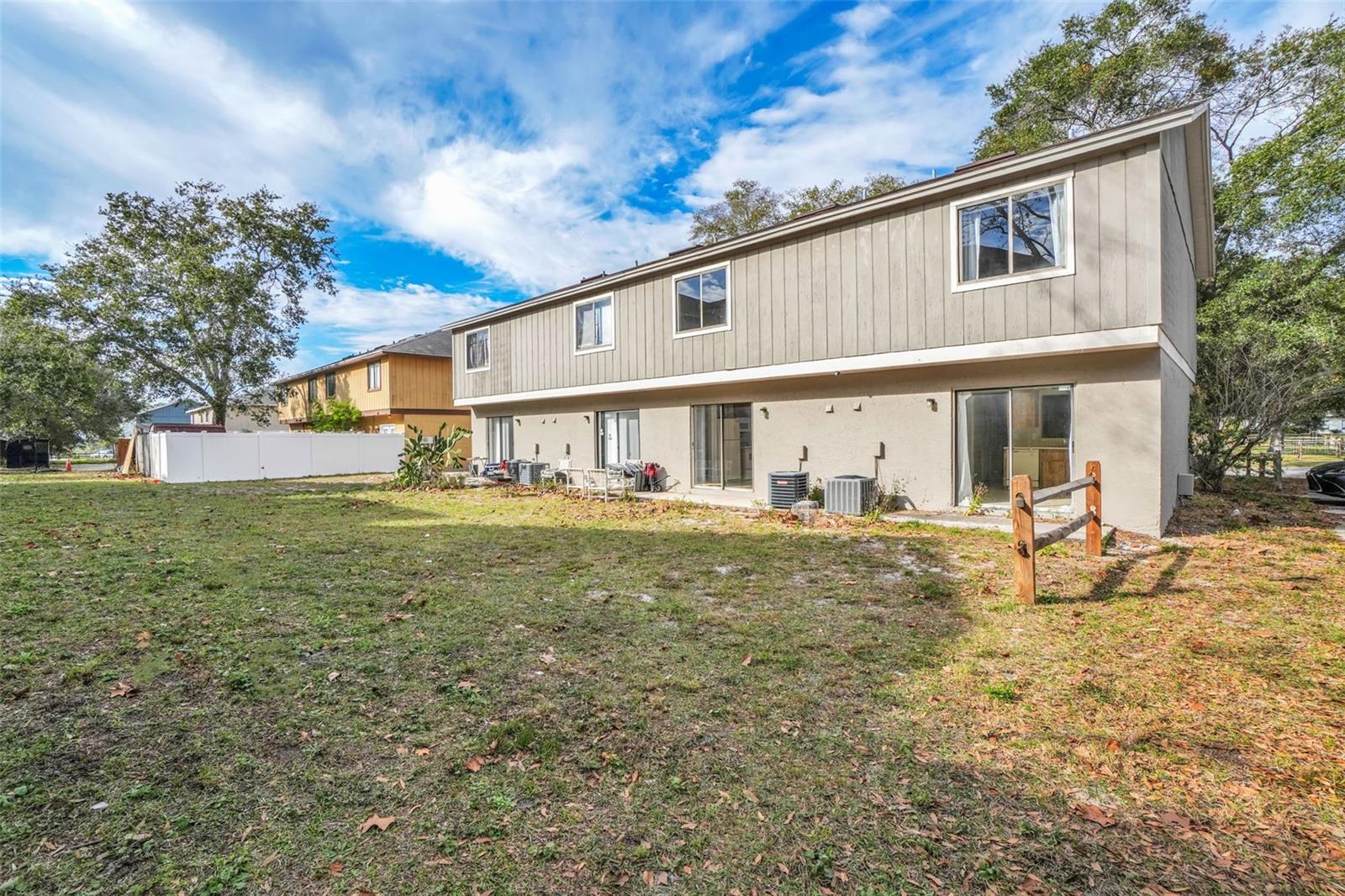 Image 22 of 23 For 12064 Tift Circle