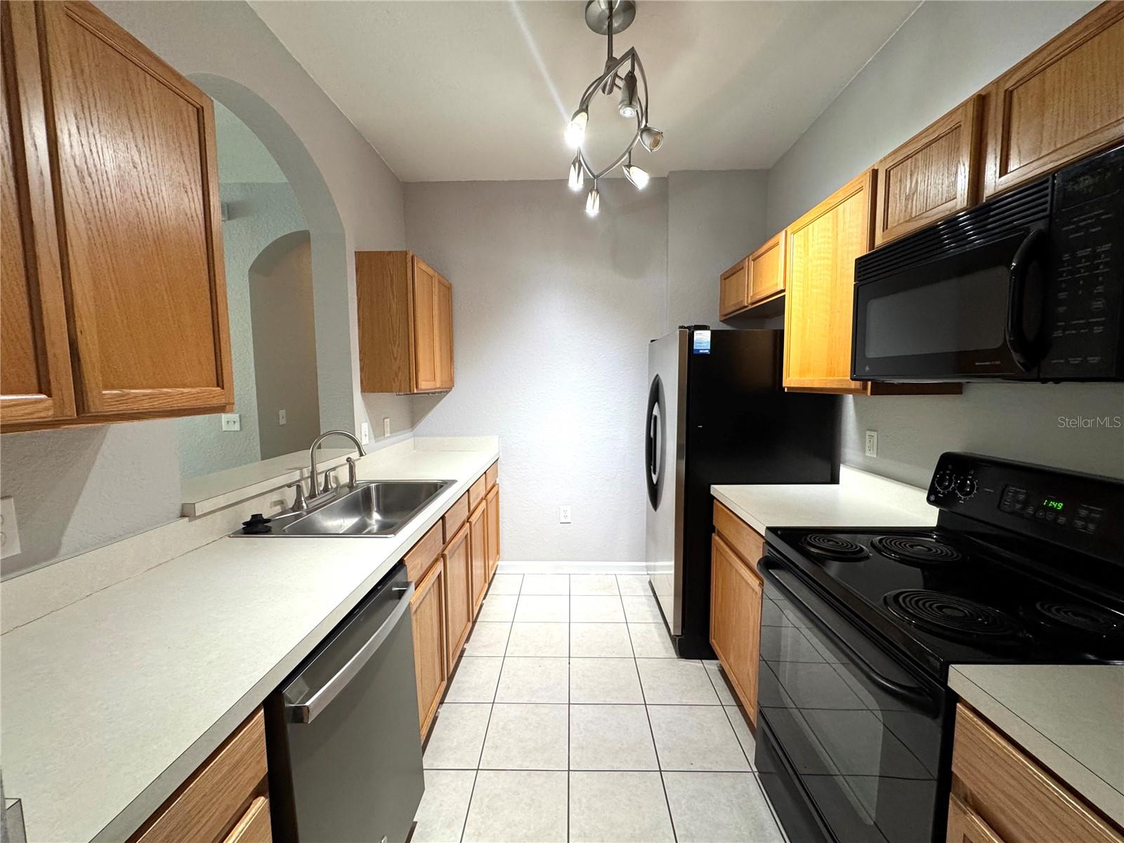 Image 5 of 17 For 8660 Buccilli Drive 305