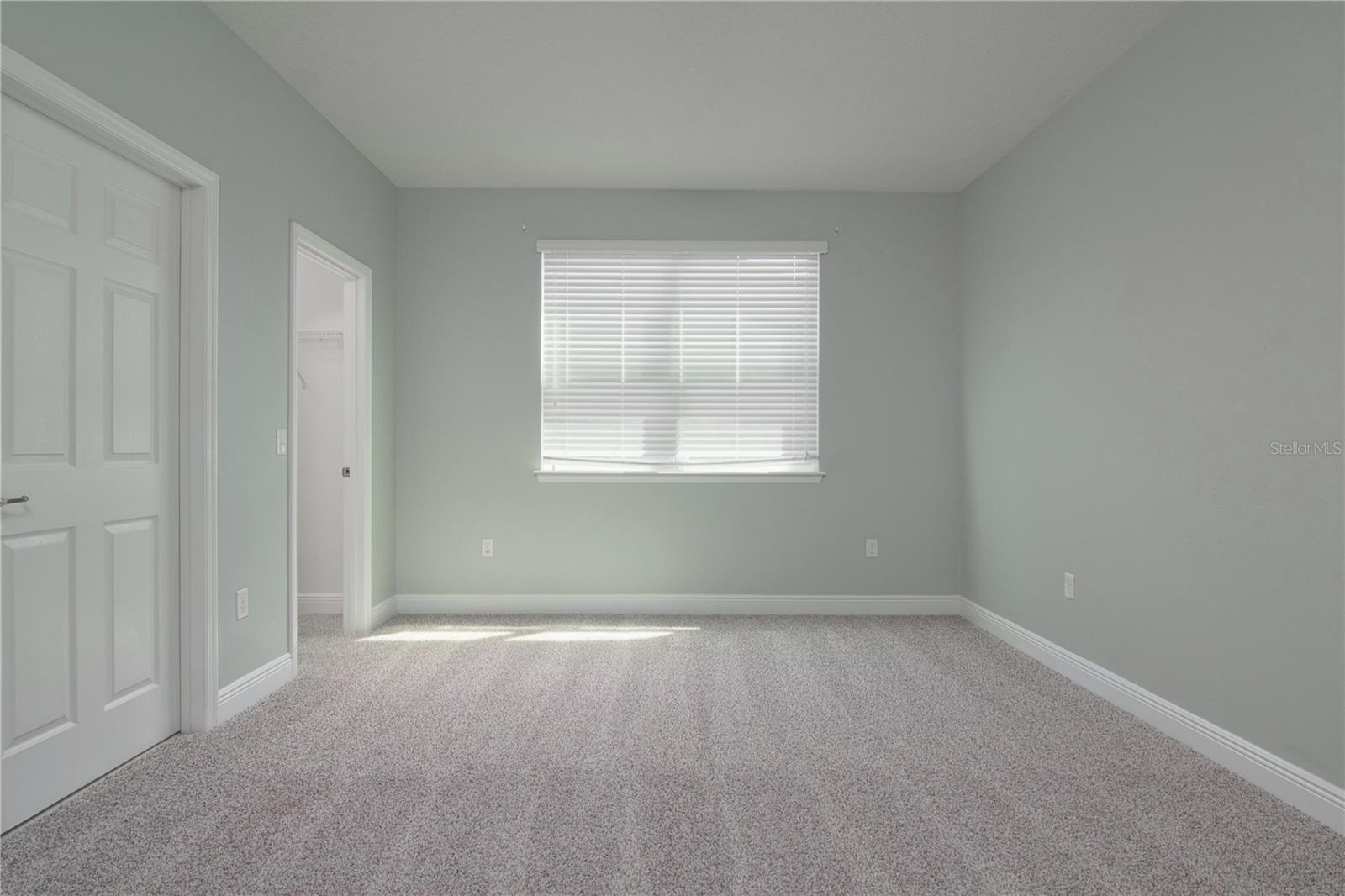 Image 17 of 44 For 8323 Lookout Pointe Drive