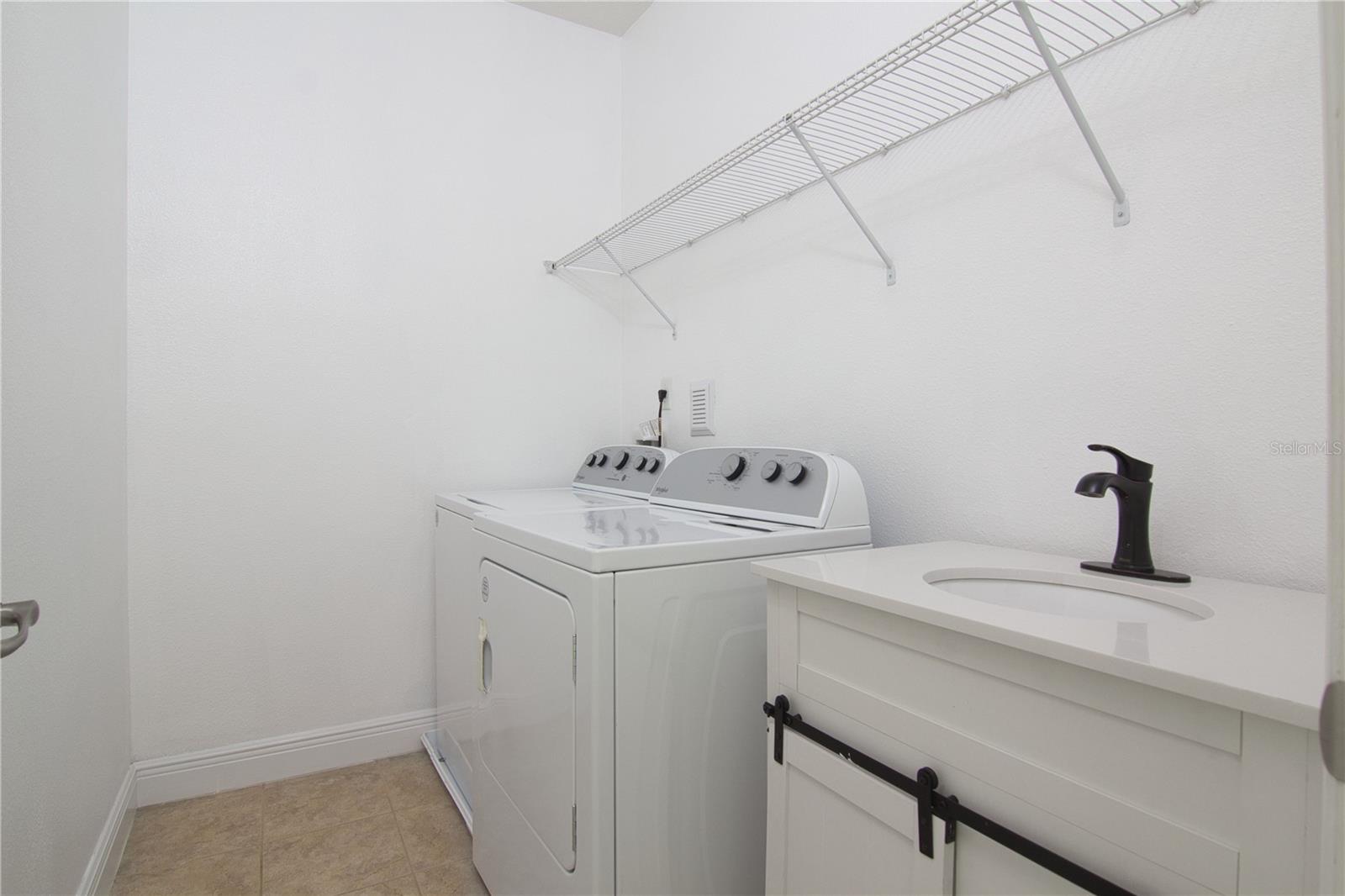 Image 40 of 44 For 8323 Lookout Pointe Drive