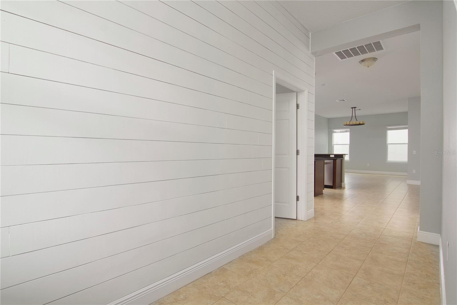 Image 6 of 44 For 8323 Lookout Pointe Drive