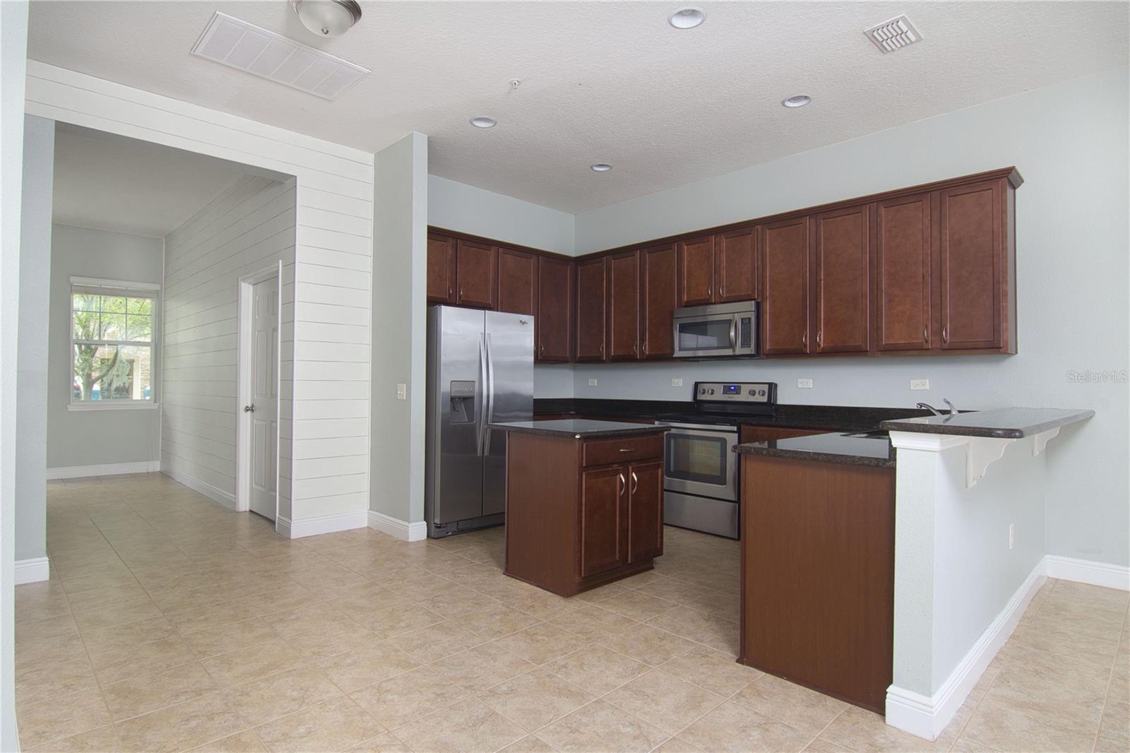 Image 7 of 44 For 8323 Lookout Pointe Drive