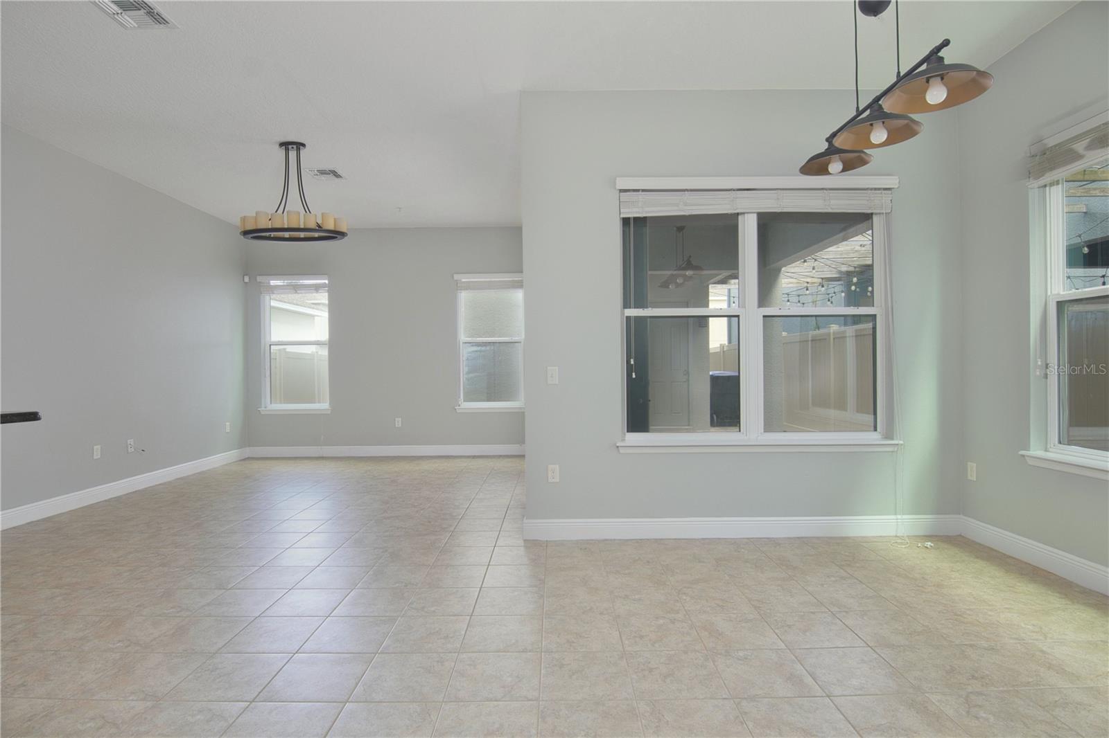 Image 8 of 44 For 8323 Lookout Pointe Drive