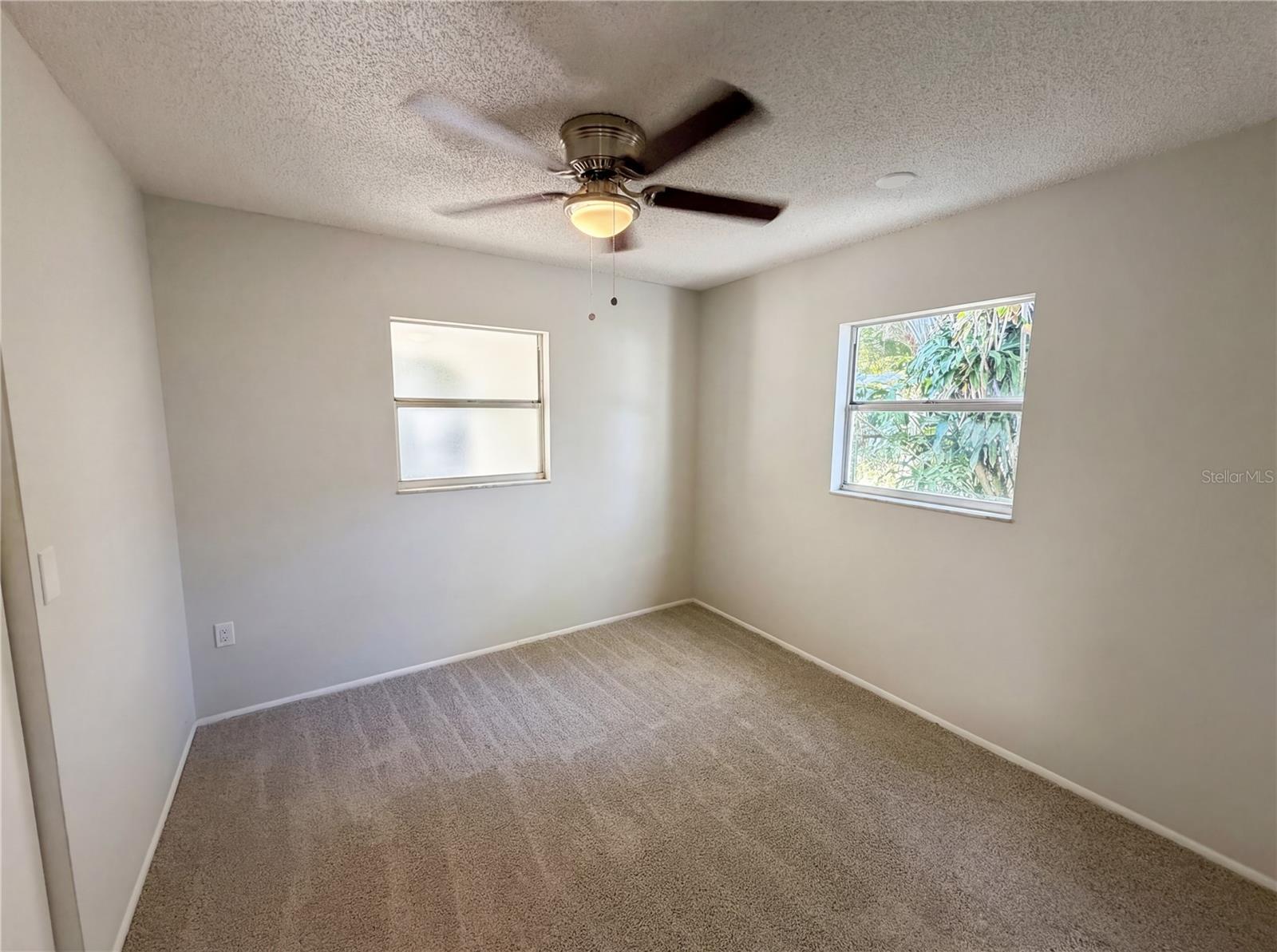 Image 11 of 32 For 2149 Mary Sue Street