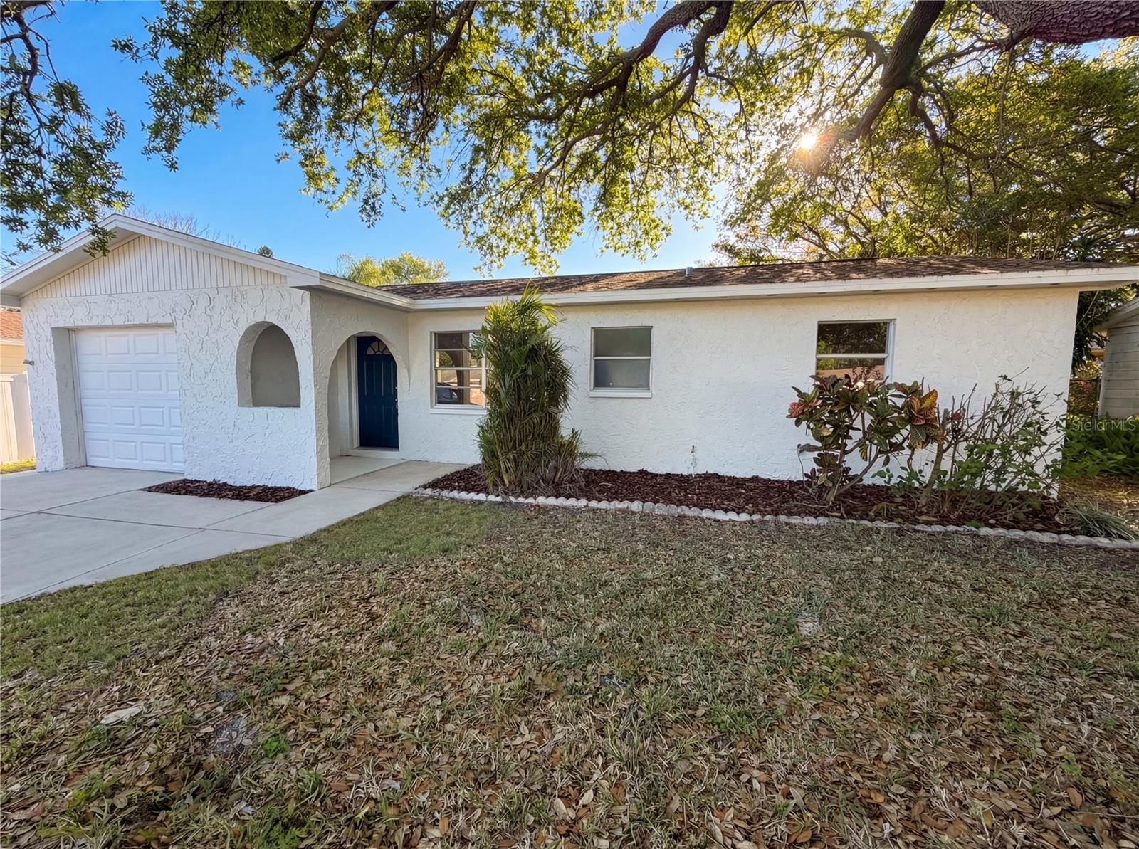 Image 8 of 32 For 2149 Mary Sue Street