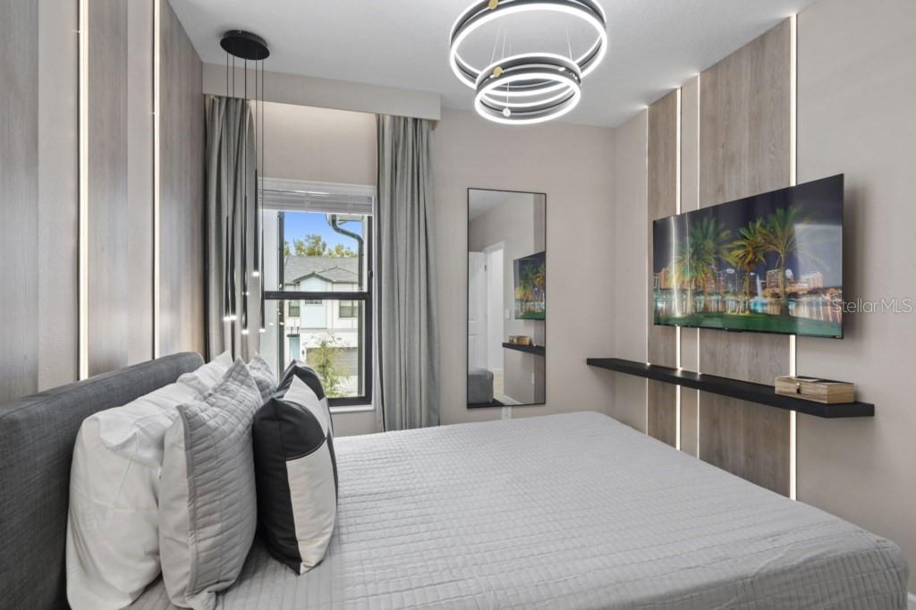 Image 15 of 67 For 10424 Ebb Tide Lane