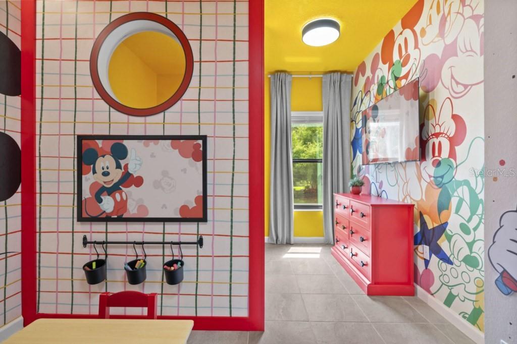 Image 19 of 67 For 10424 Ebb Tide Lane