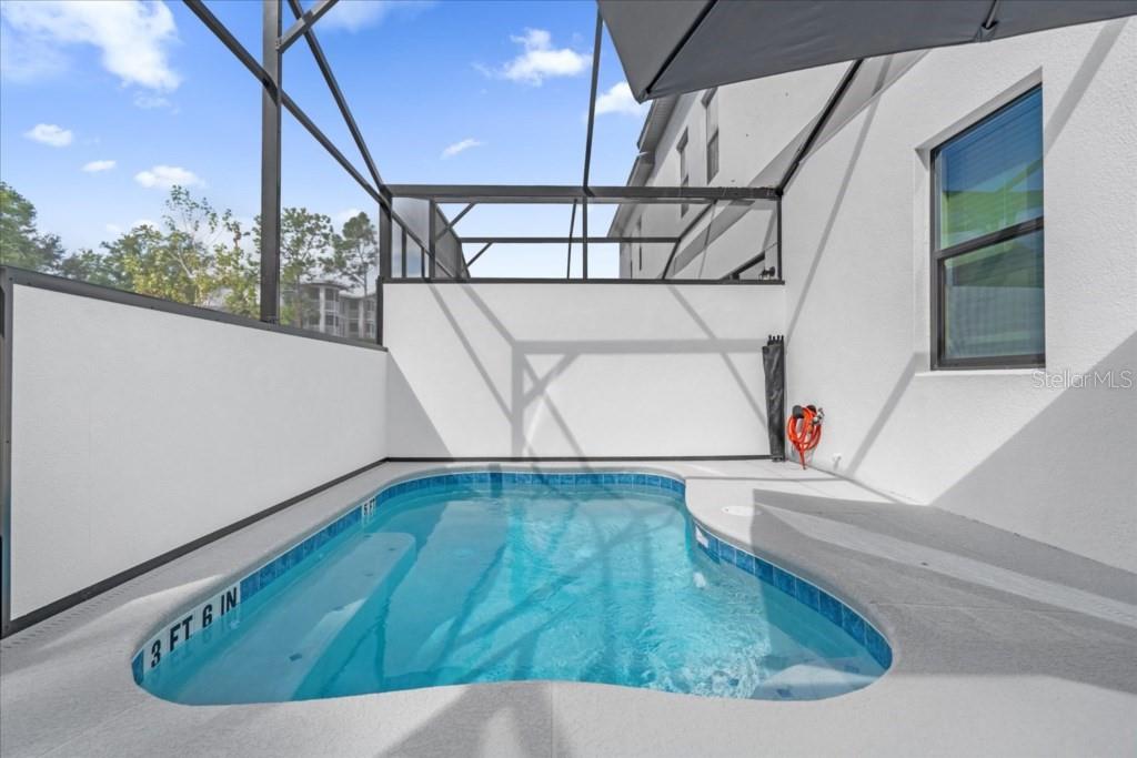 Image 30 of 67 For 10424 Ebb Tide Lane