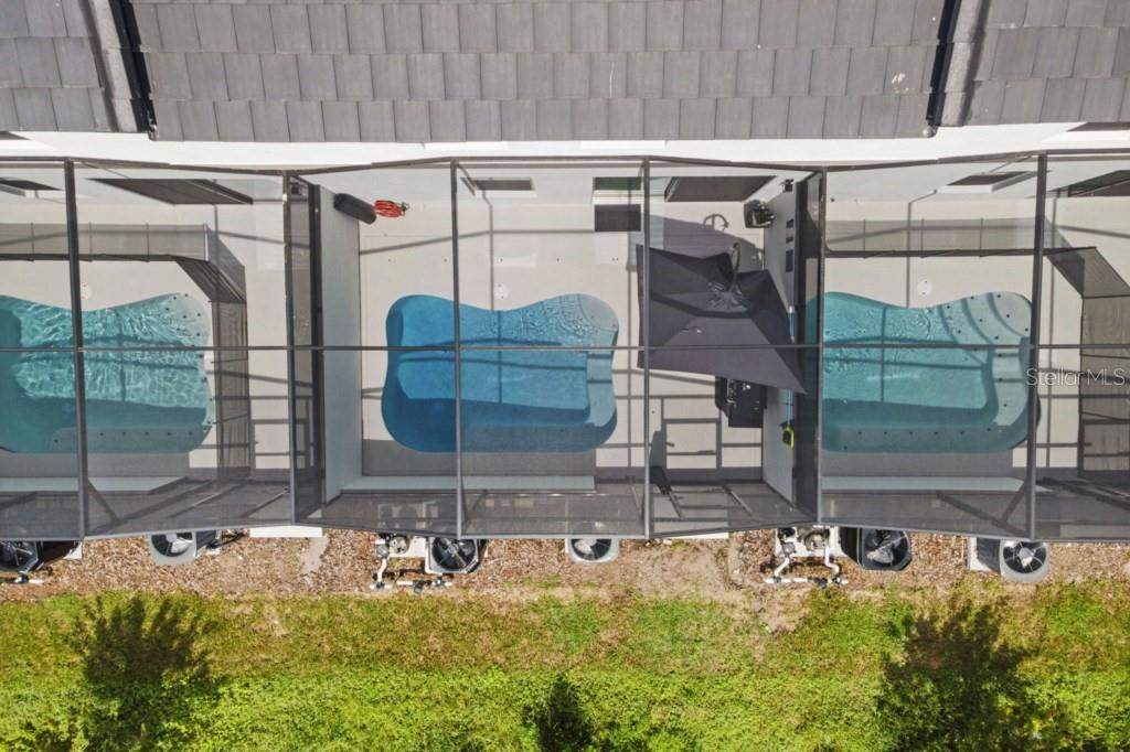 Image 42 of 67 For 10424 Ebb Tide Lane