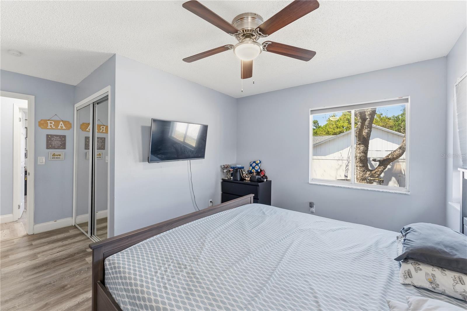 Image 3 of 20 For 114 Winter Ridge Circle