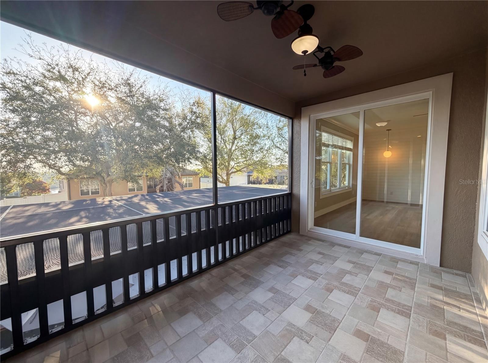 Image 11 of 33 For 2705 Shearwater Street