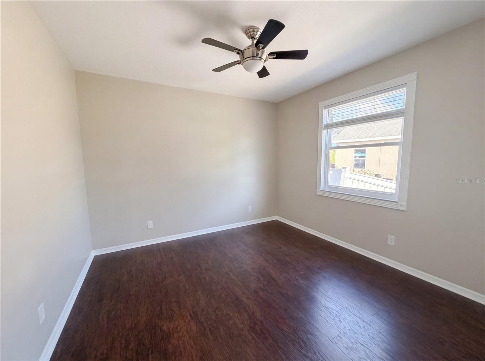 Image 17 of 33 For 2705 Shearwater Street