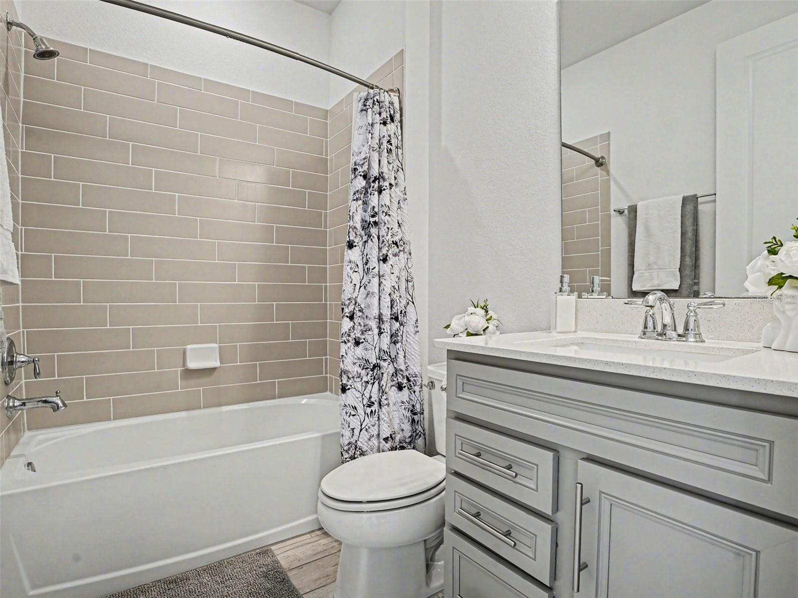 Image 14 of 40 For 2724 Timbergrove Street