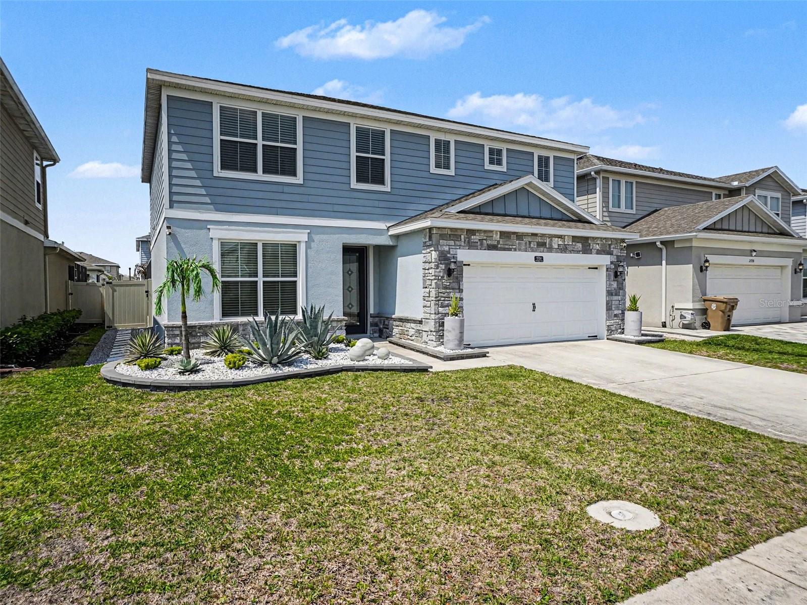 Image 2 of 40 For 2724 Timbergrove Street