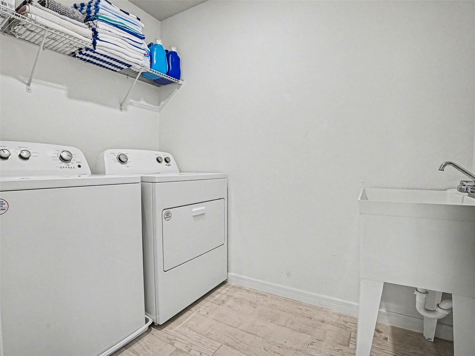 Image 28 of 40 For 2724 Timbergrove Street