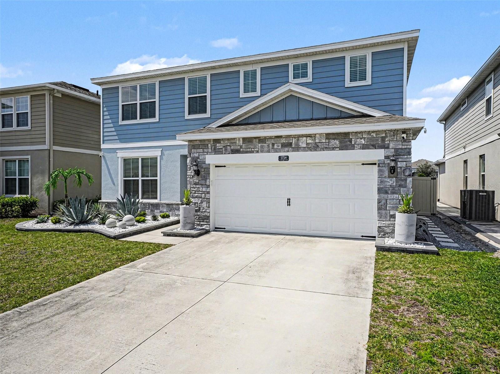 Image 3 of 40 For 2724 Timbergrove Street