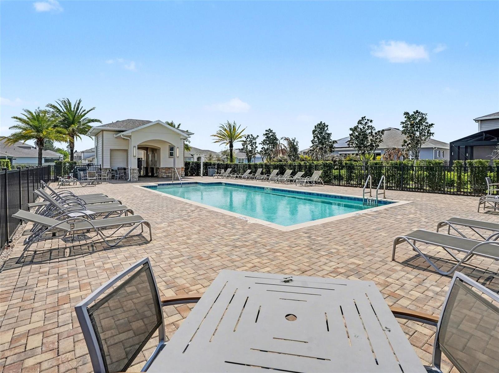 Image 38 of 40 For 2724 Timbergrove Street