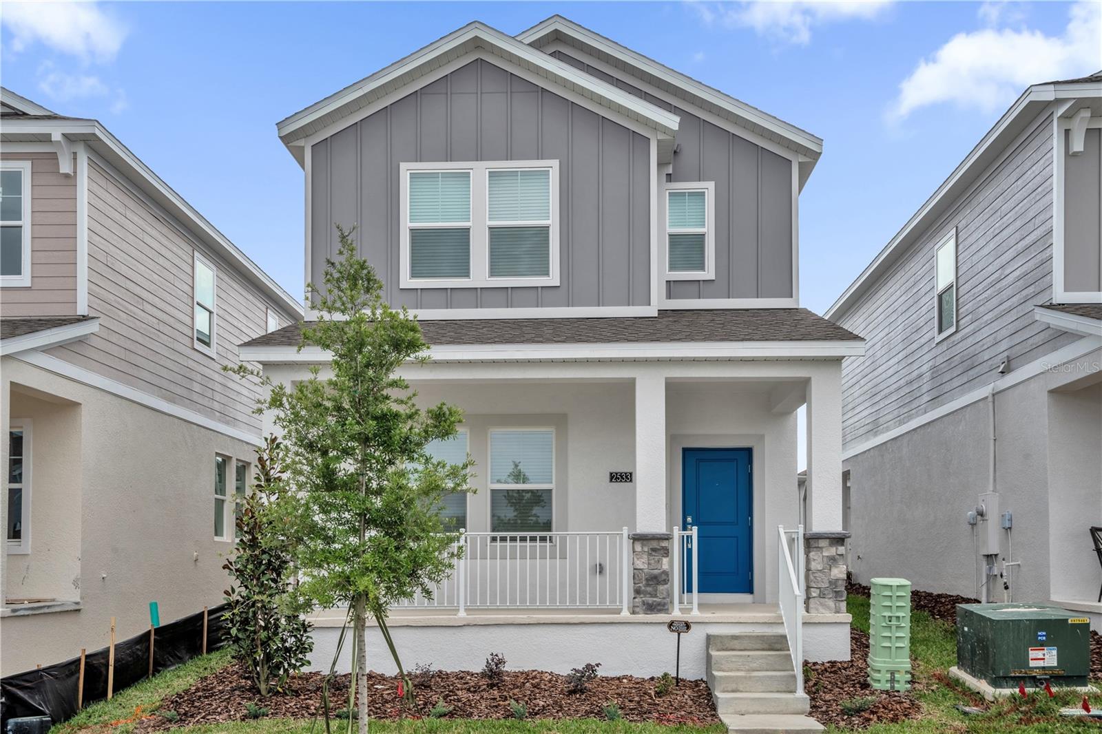 Image 2 of 33 For 2533 Rider Rain Lane