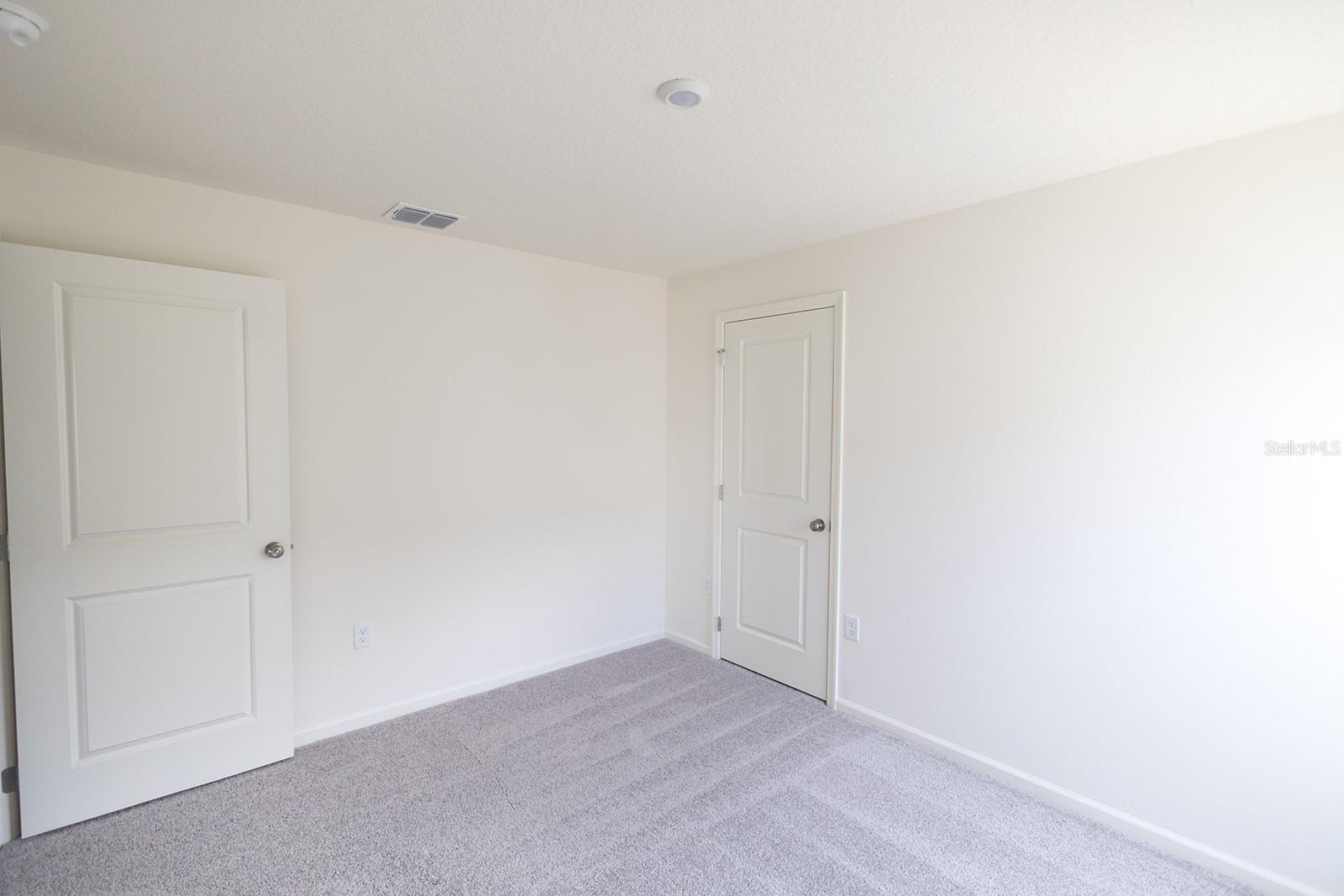 Image 10 of 18 For 664 Hillview Loop