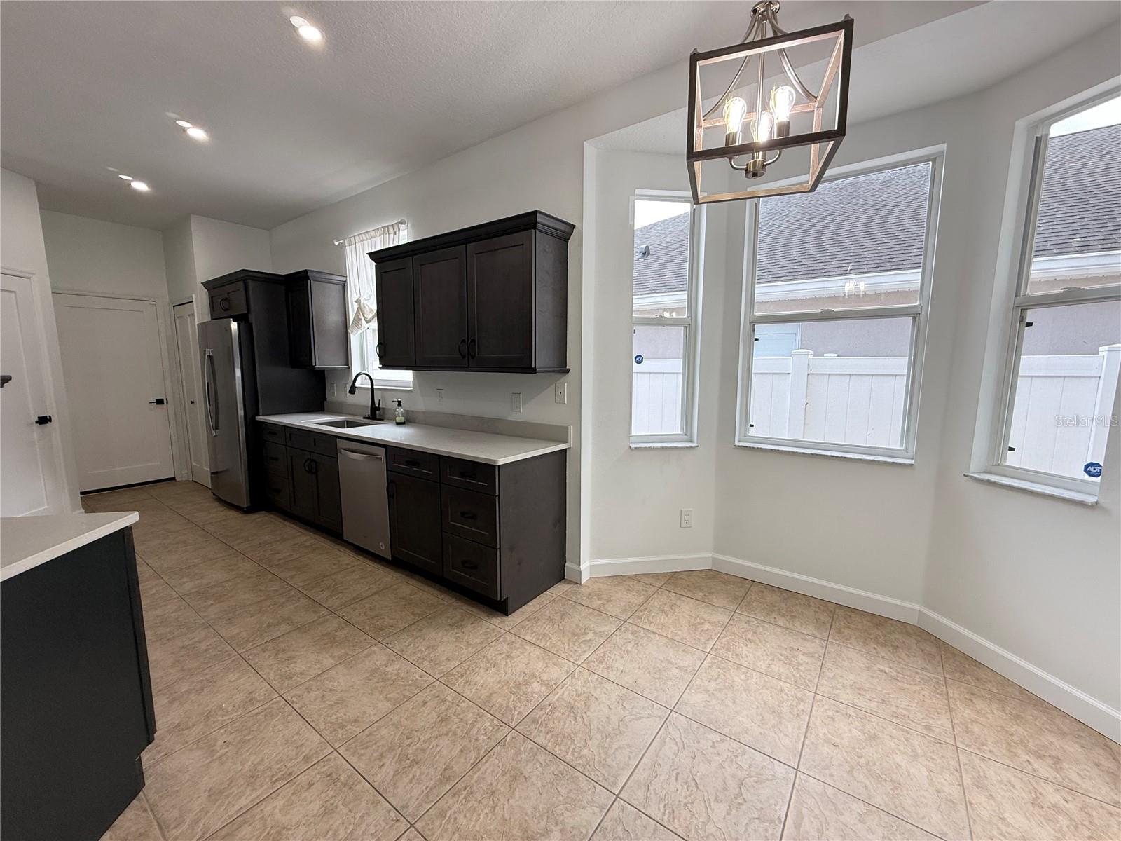 Image 11 of 27 For 1160 Cherry Valley Way