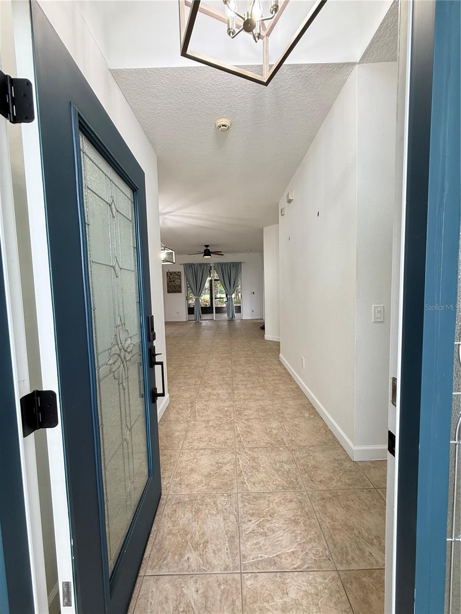 Image 4 of 27 For 1160 Cherry Valley Way