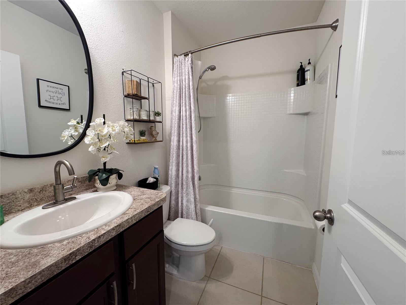 Image 31 of 51 For 11124 Leland Groves Drive