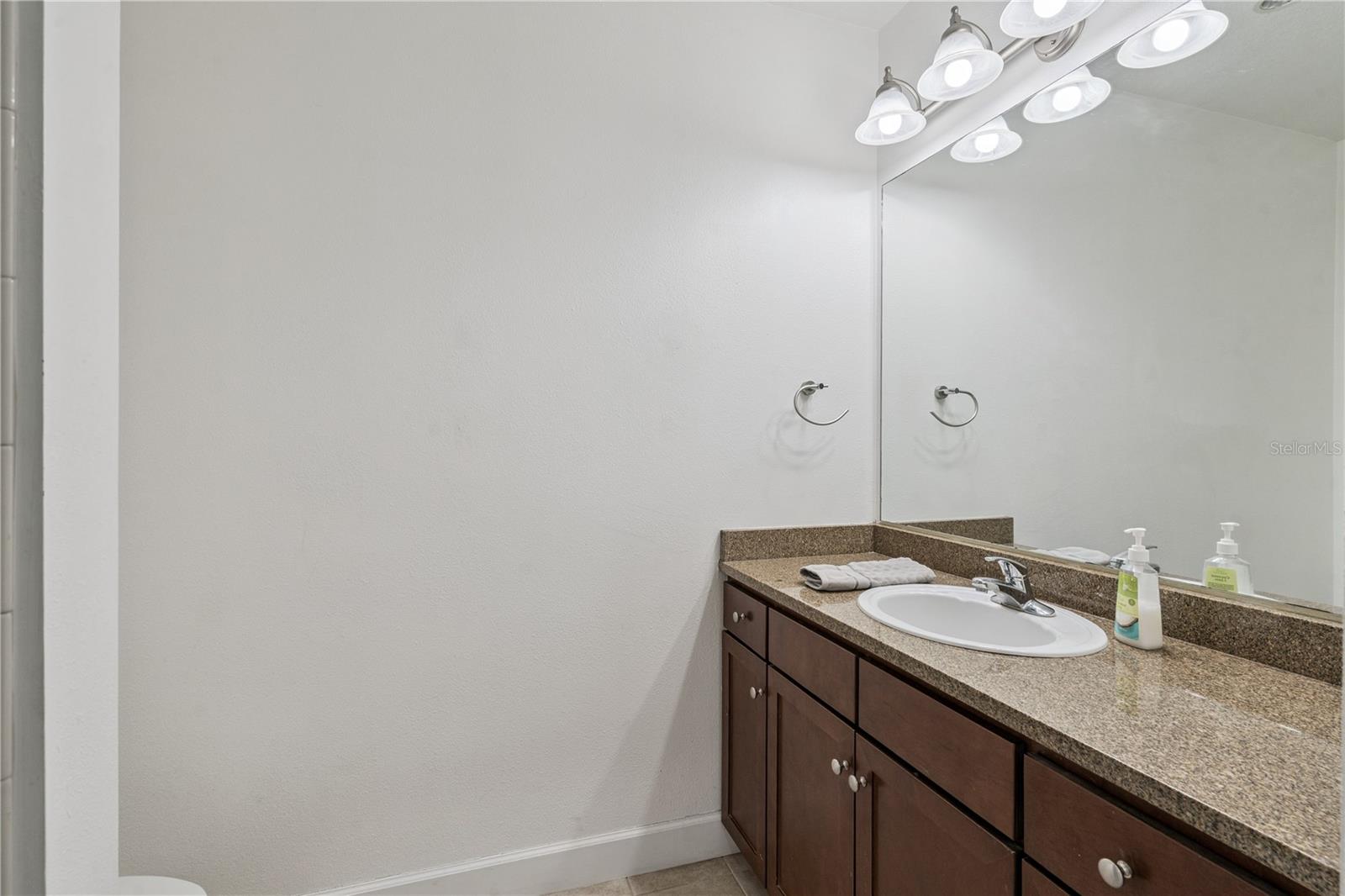 Image 24 of 30 For 151 Washington Street Ph3a