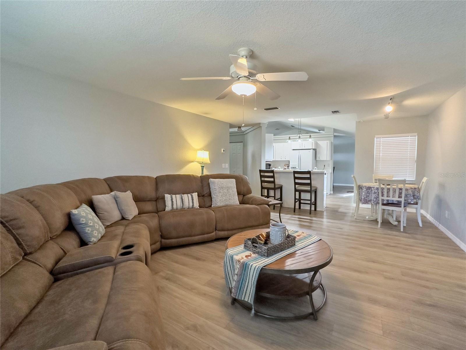 Image 46 of 89 For 4 Hialeah Drive