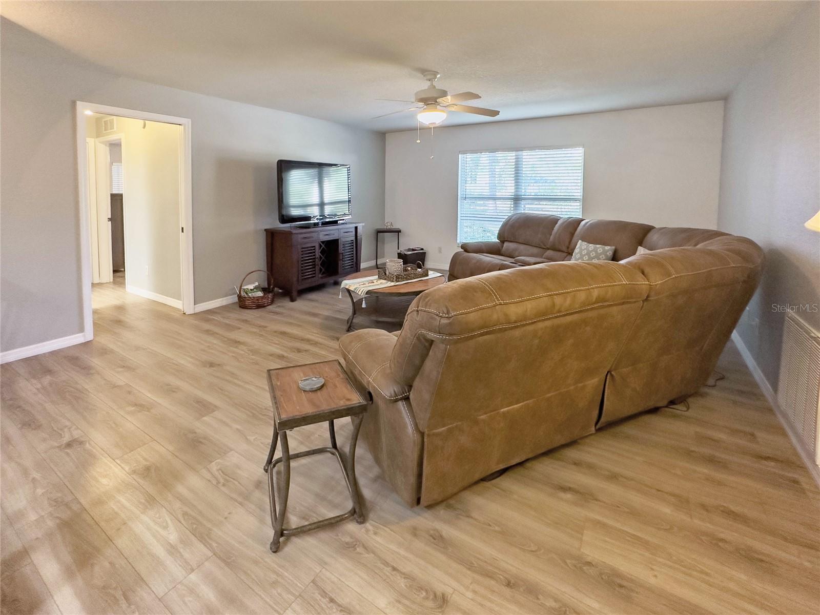 Image 50 of 89 For 4 Hialeah Drive