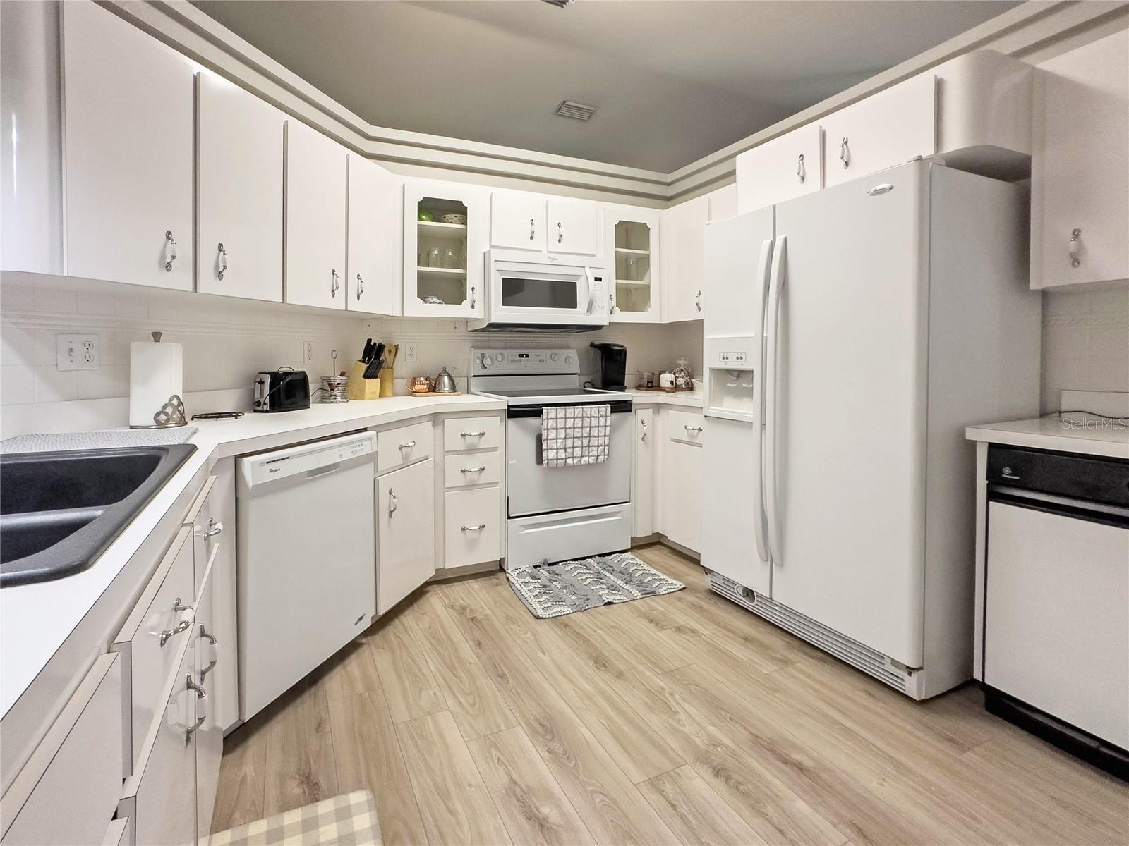 Image 85 of 89 For 4 Hialeah Drive