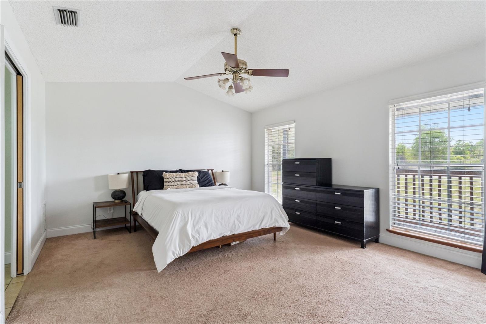 Image 12 of 30 For 162 Seminole Avenue