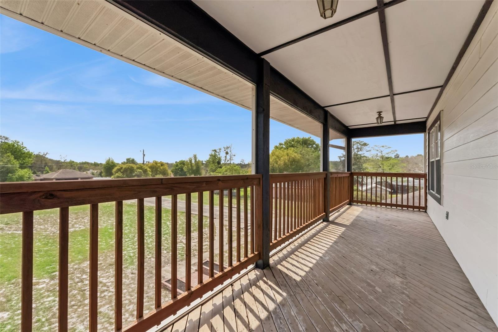 Image 20 of 30 For 162 Seminole Avenue