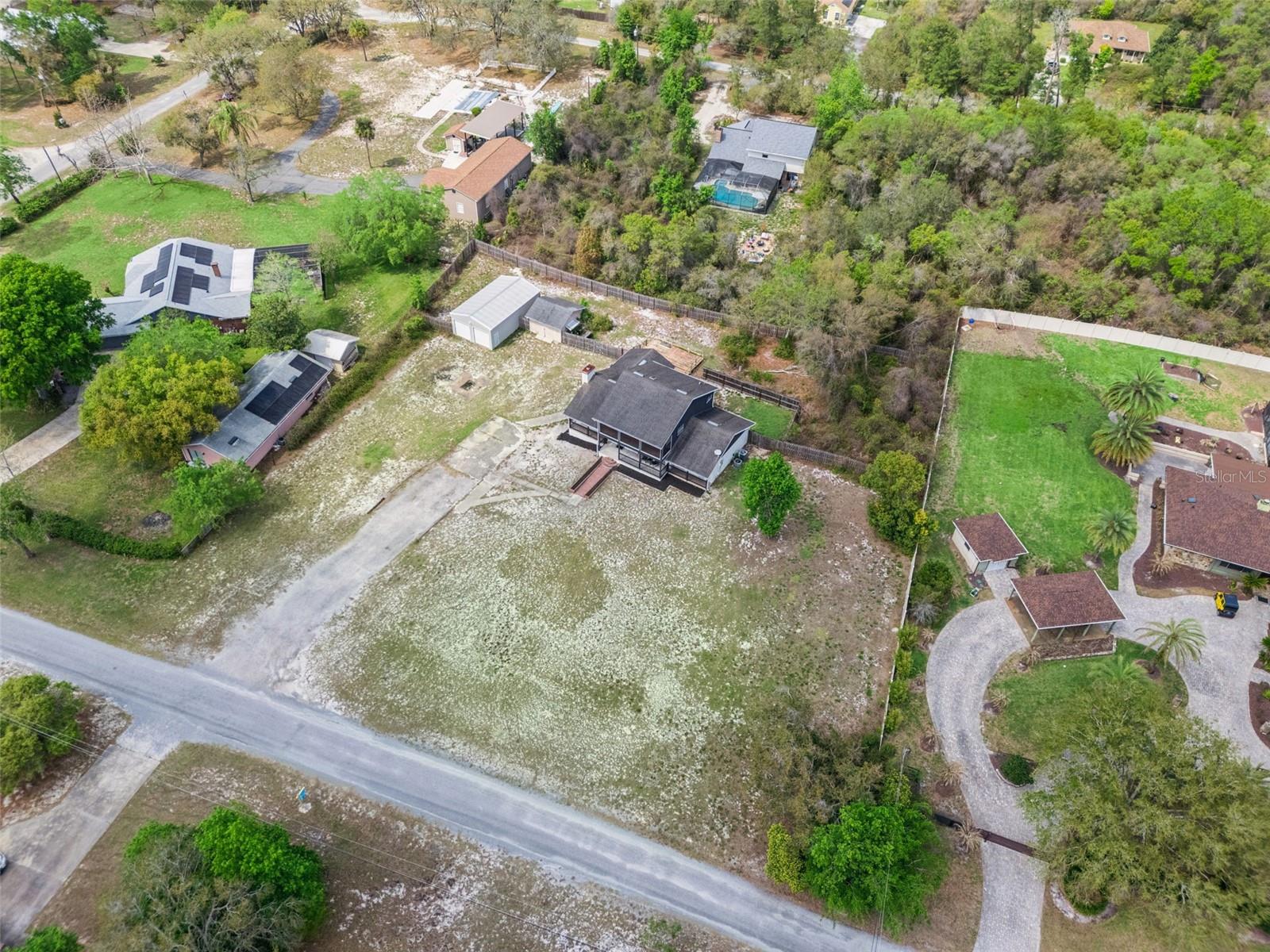 Image 28 of 30 For 162 Seminole Avenue