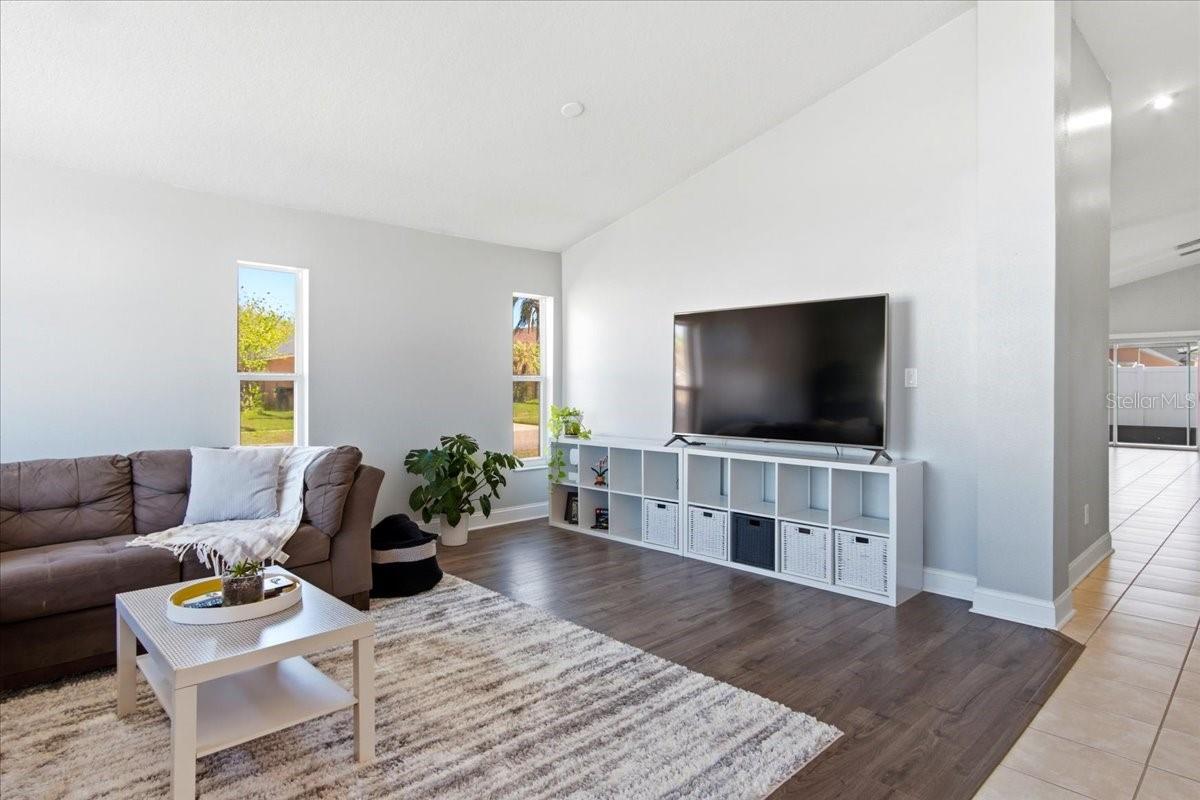 Image 4 of 24 For 12420 Appomatox Drive