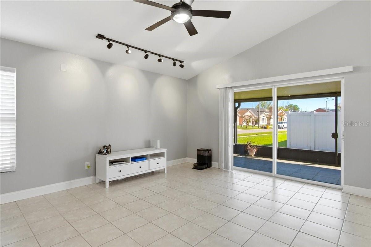 Image 8 of 24 For 12420 Appomatox Drive