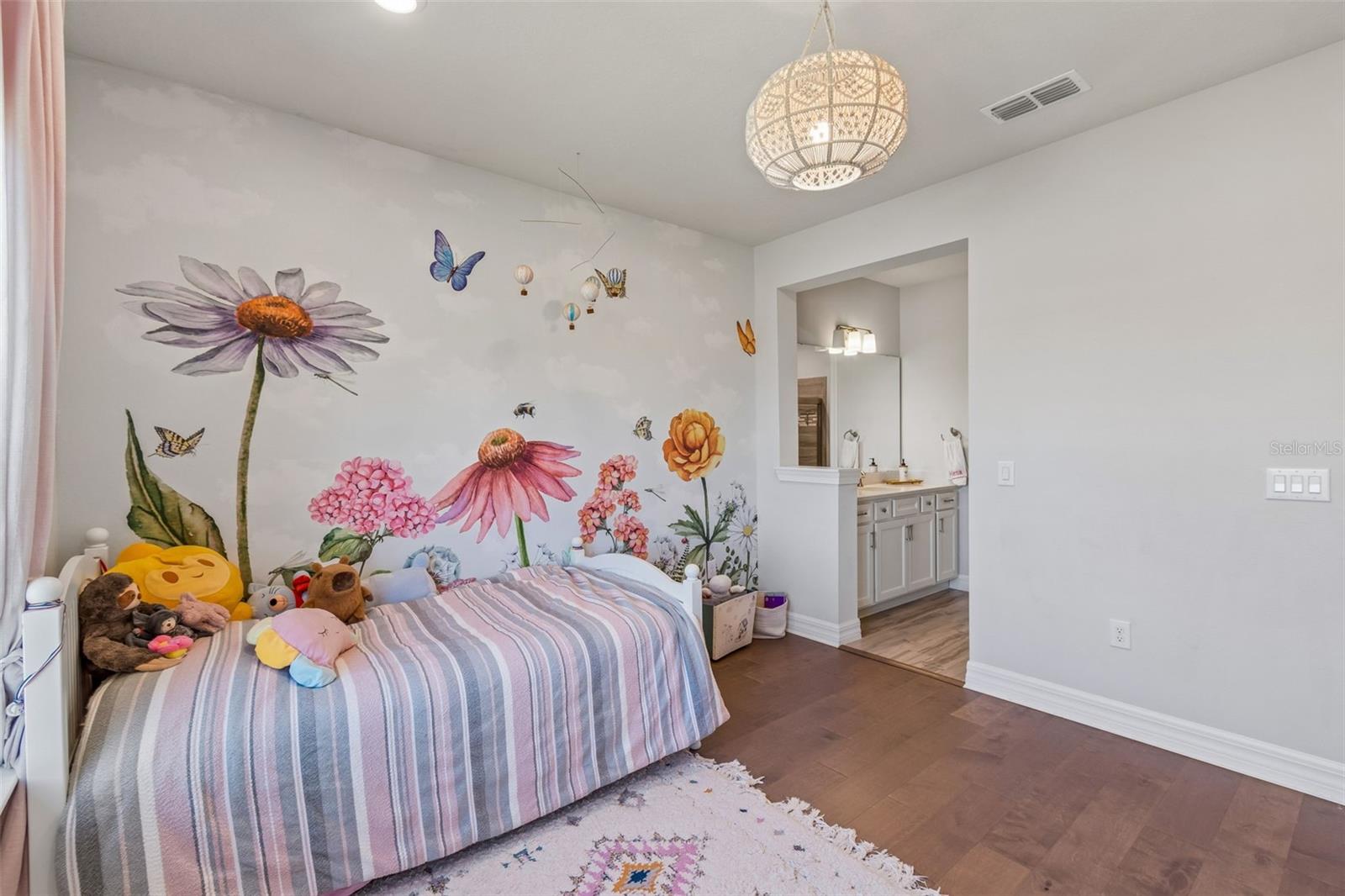 Image 53 of 96 For 9070 Woodland Forest Road